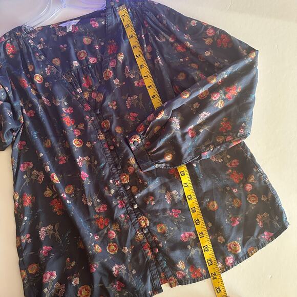 Lucky Brand Modal Button Top Womens Medium Dusty Blue Floral V-Neck Boho Blouse - Picture 10 of 10